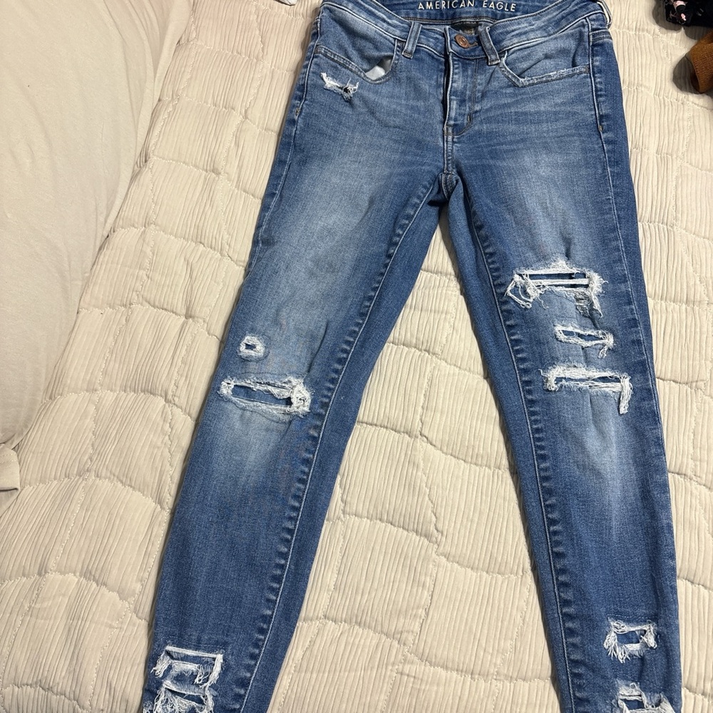 American Eagle Outfitters Women's Ripped Blue Skinny Jeans